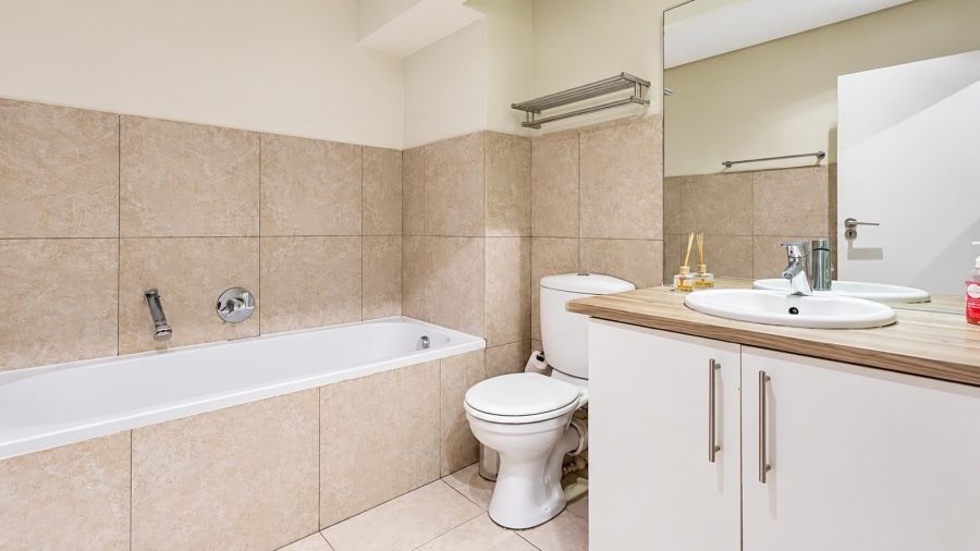 2 Bedroom Property for Sale in Cape Town City Centre Western Cape